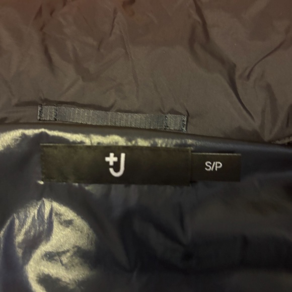 Uniqlo and J+ Jill Sanders collab oversized navy down puffer vest NWT - Picture 10 of 15